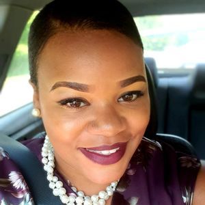 Meet your Posher, Faye